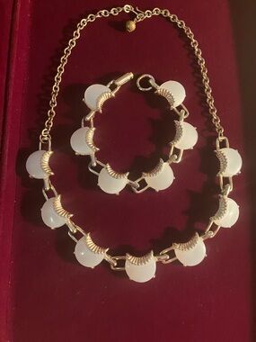 Gold Vintage Detailed Crescent Link Necklace & Bracelet Set Gorgeous